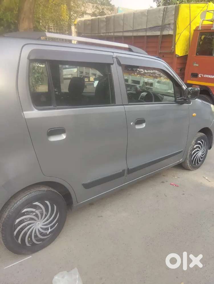 Maruti Suzuki Wagon R 1.0 2015 October Petrol Owner