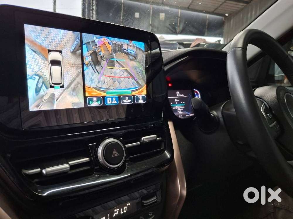 Maruti Suzuki Grand Vitara 1.5 Alpha Plus Dual Tone Intelligent Hybr..