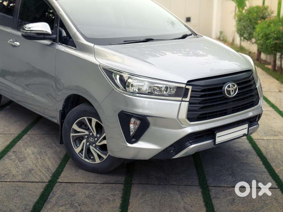 Toyota Innova Crysta 2.4 G Plus Mt, 2022, Diesel
