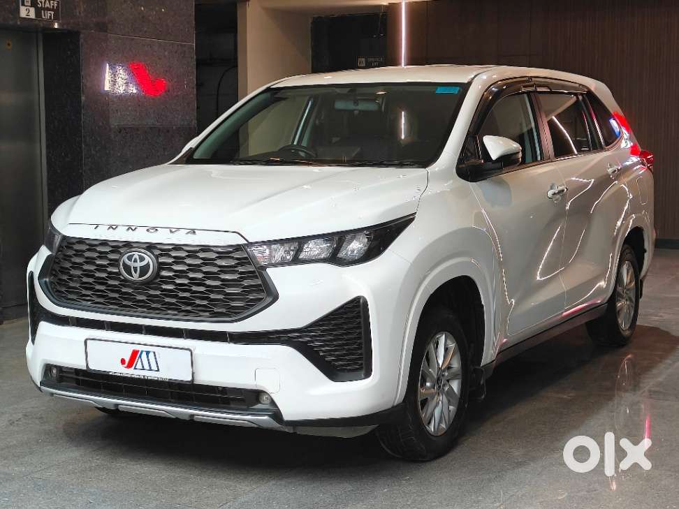 Toyota Innova Hycross 2.0 Gx 7 Str, 2023, Petrol