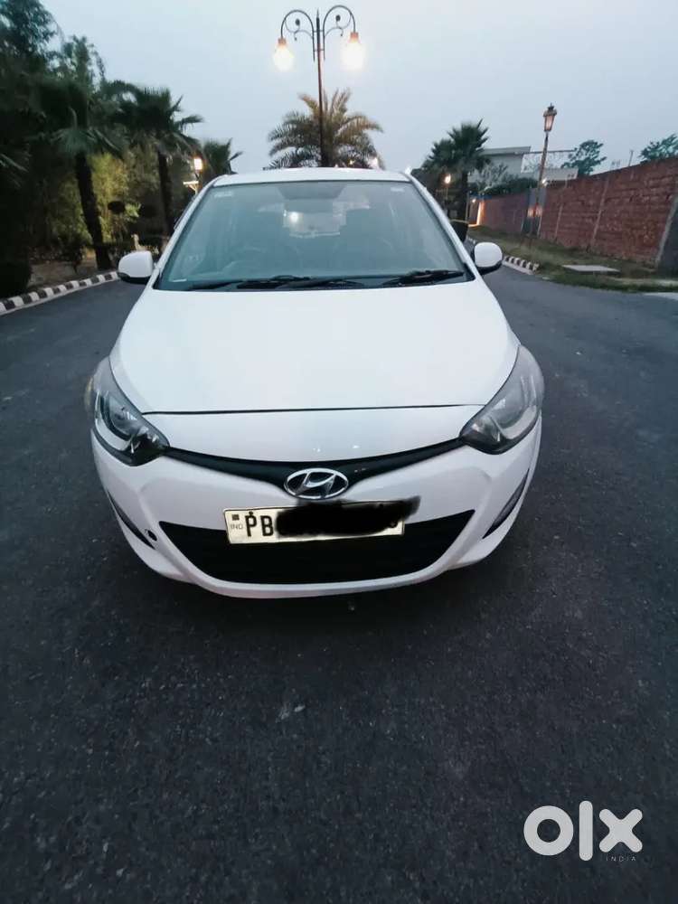 Hyundai I20 Sportz 2014