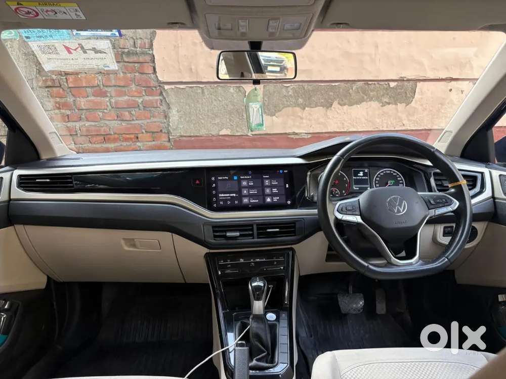 Volkswagen Virtus Highline 2024 Petrol