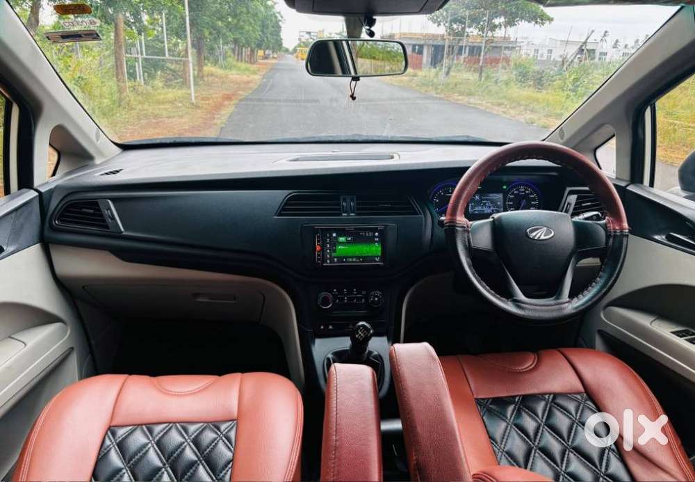 Mahindra Marazzo, 2019, Diesel