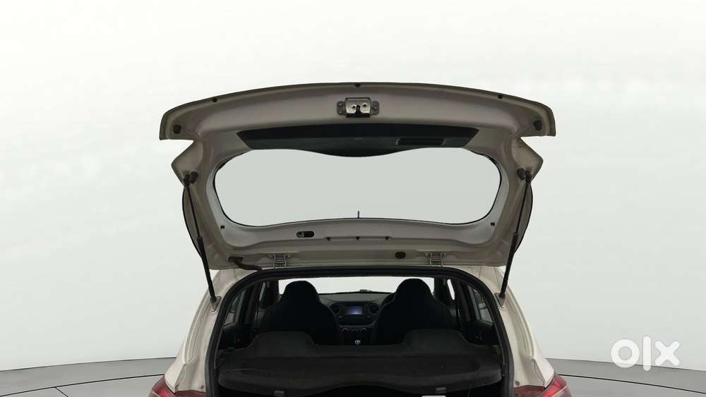 Hyundai Grand I10 Sportz 1.2 Kappa Vtvt, 2017, Petrol