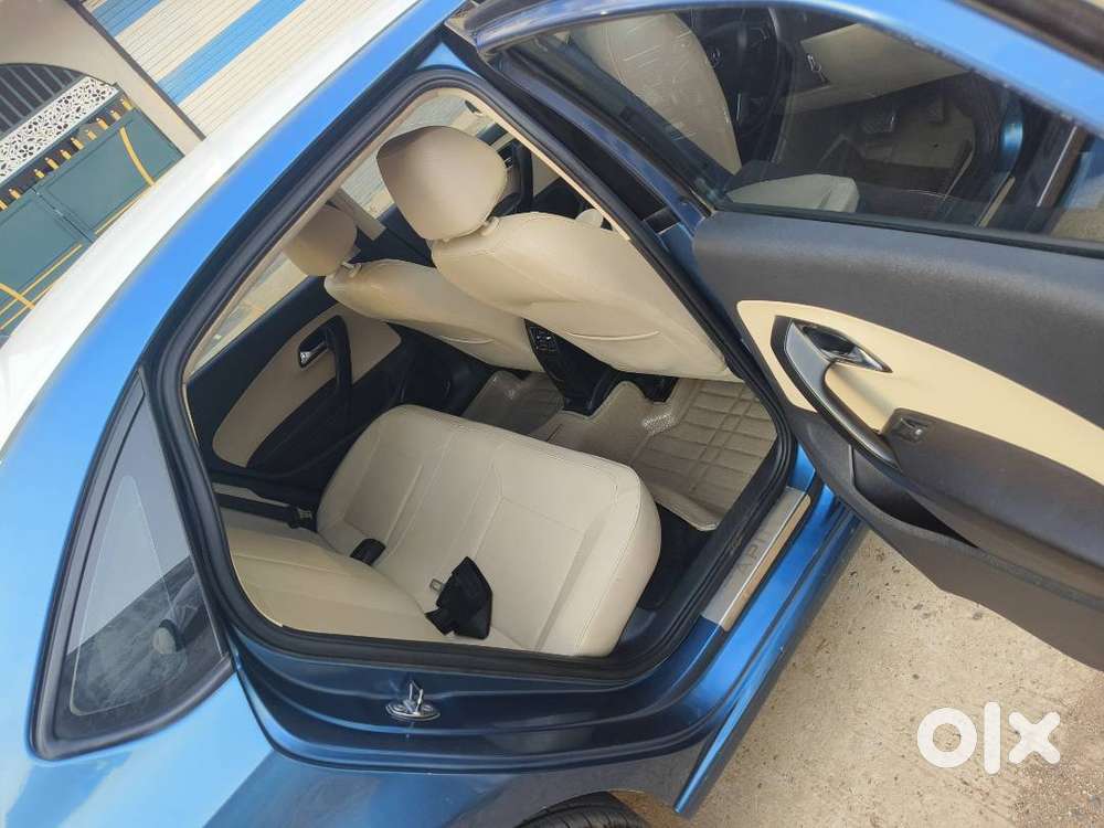 Skoda Rapid    Reg No :- Mp44zg7694 ️ Year :- 2017   Version :