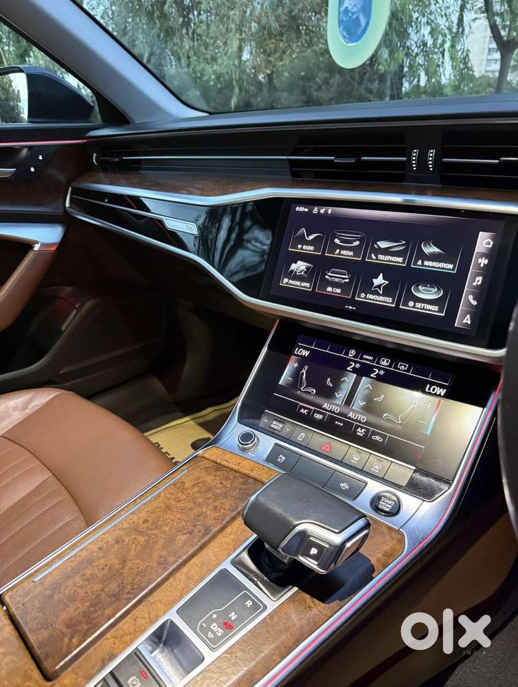 Audi A4, 2022, Petrol