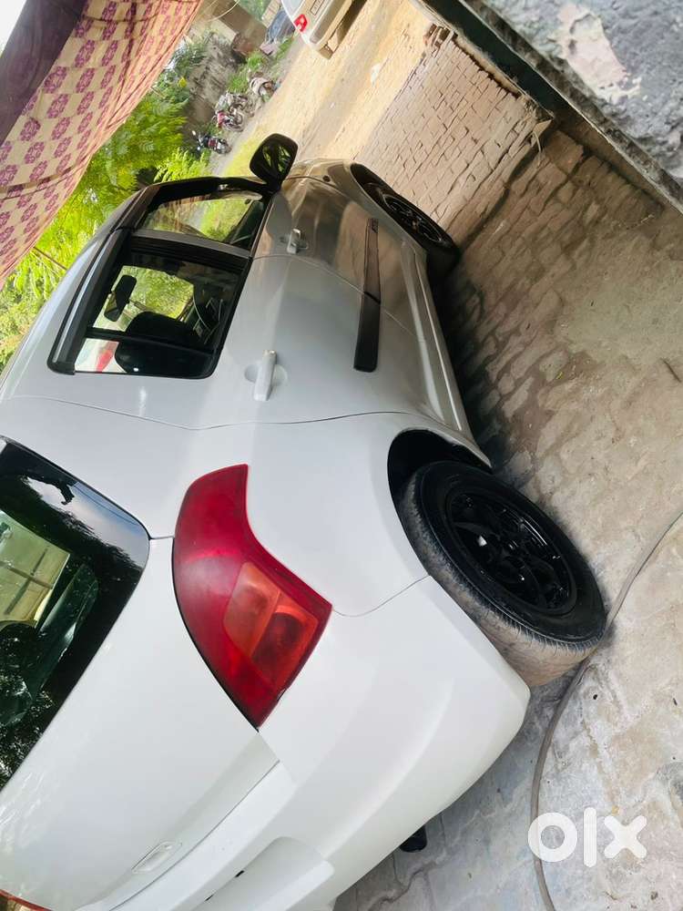 Maruti Suzuki Swift Diesel 2011