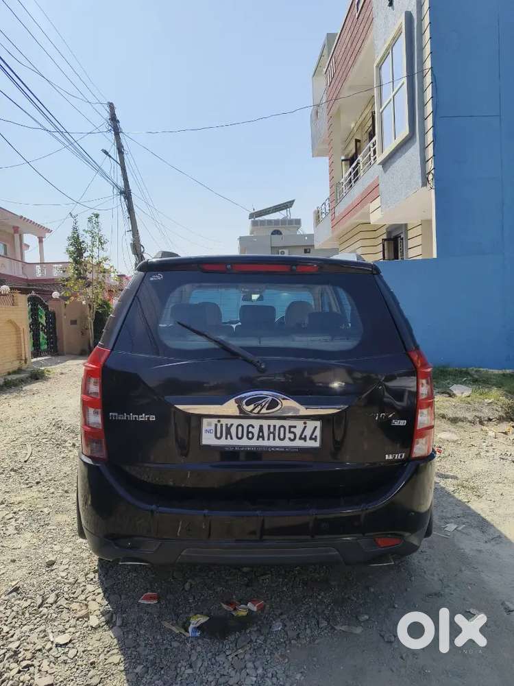 Mahindra Xuv500 2015 Diesel 118000 Km Driven