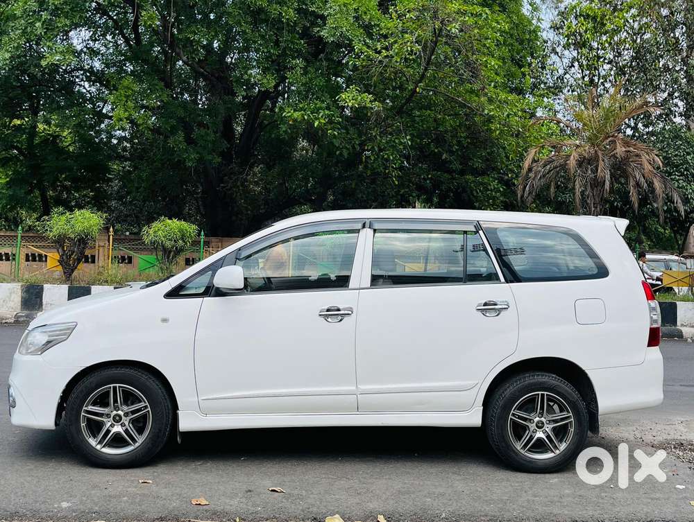 Toyota Innova, 2015, Diesel