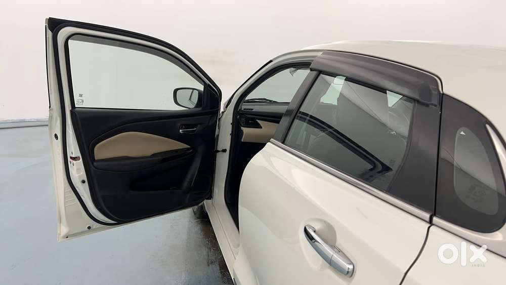 Toyota Glanza G Manual, 2023, Petrol