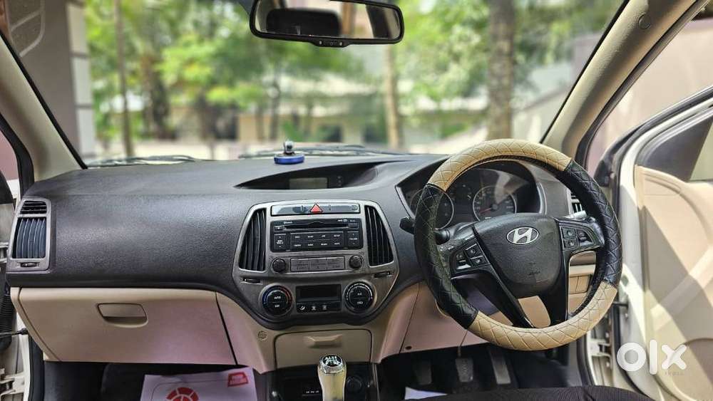 Hyundai I20 Sportz At 1.4, 2014, Diesel