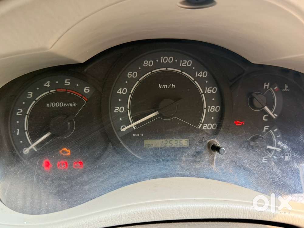 Toyota Innova 2.5g 8 Seater With Less Km Driven Genuinely Ready Condit