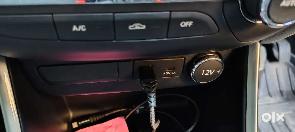 Tata Altroz 2024 Petrol 9000 Km Driven