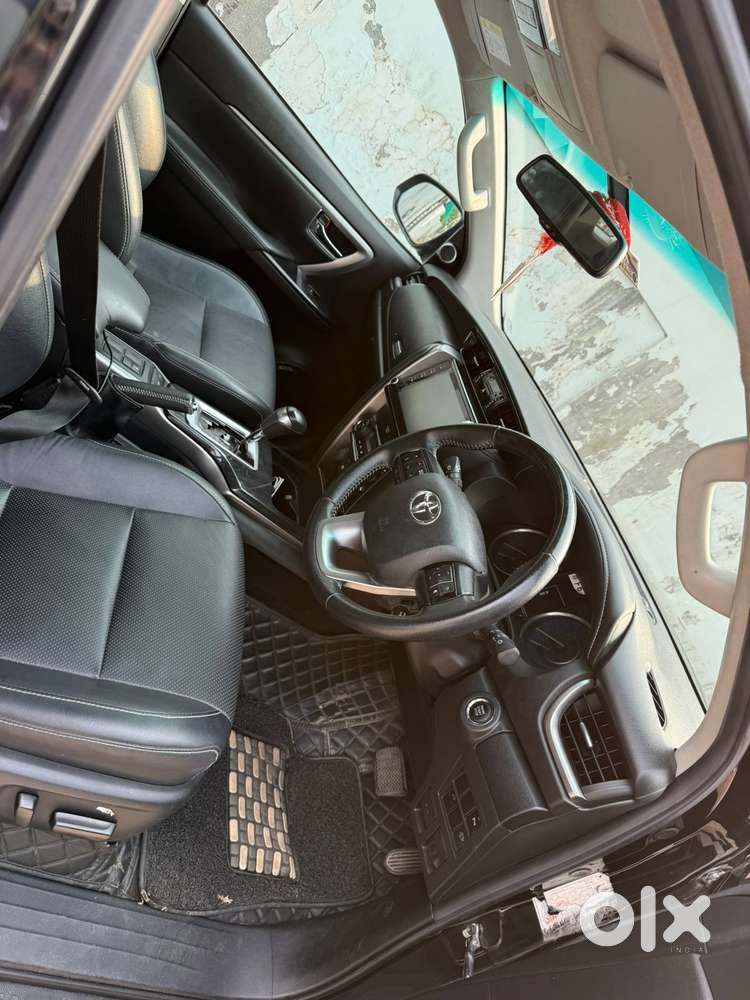 Toyota Fortuner, 2022