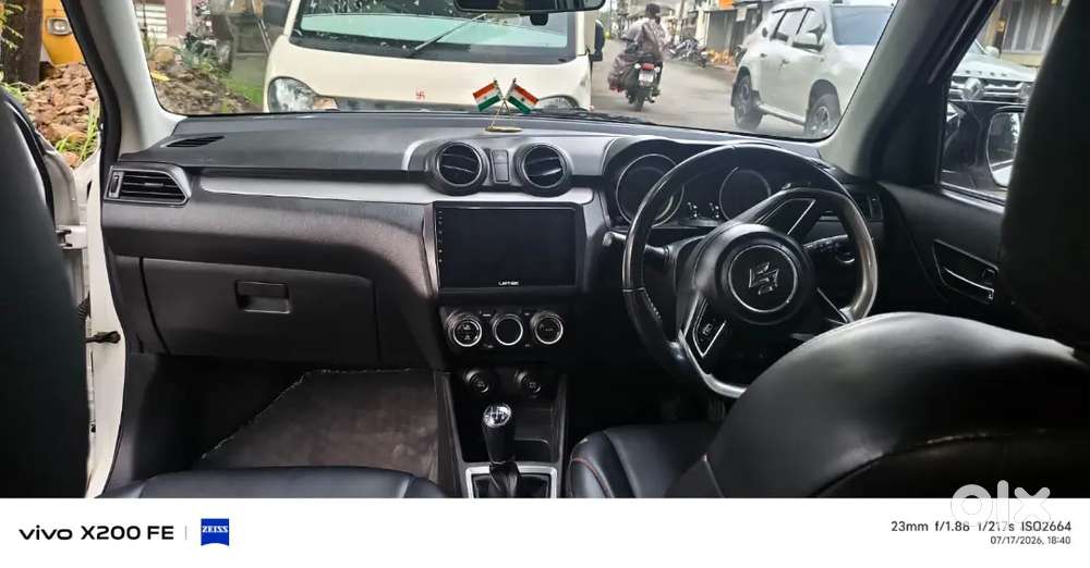 Swift Maruti Suzuki 2021