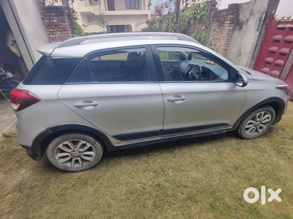 Hyundai I20 Active 2015 Petrol 35000 Km Driven With Service Record