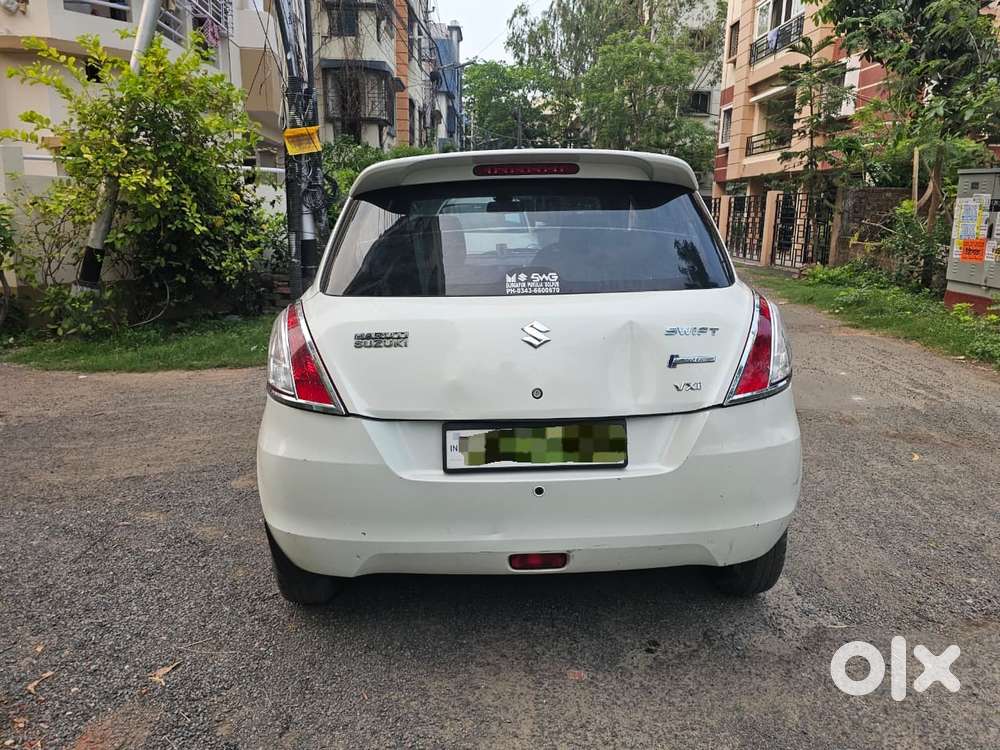 Maruti Suzuki Swift Vxi, 2017, Petrol