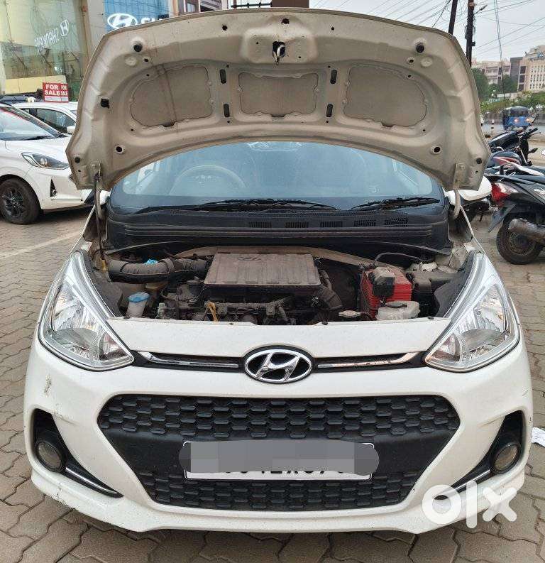 Hyundai Grand I10 Sportz 1.2 Kappa Vtvt, 2017, Petrol