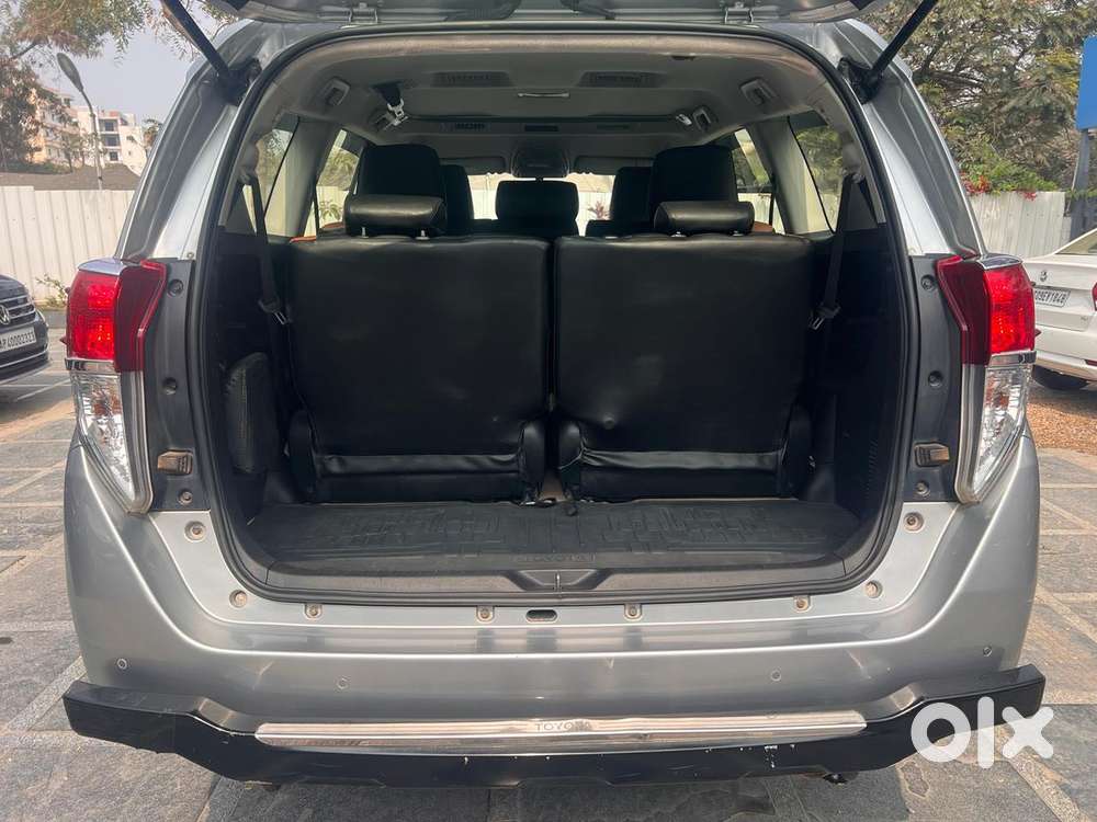 Toyota Innova Crysta 2.4 V 8 Str, 2020, Diesel