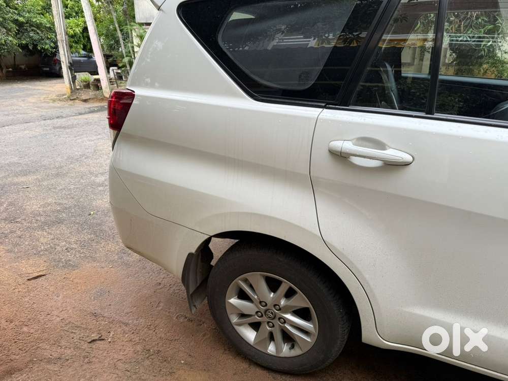 Toyota Innova Crysta 2017