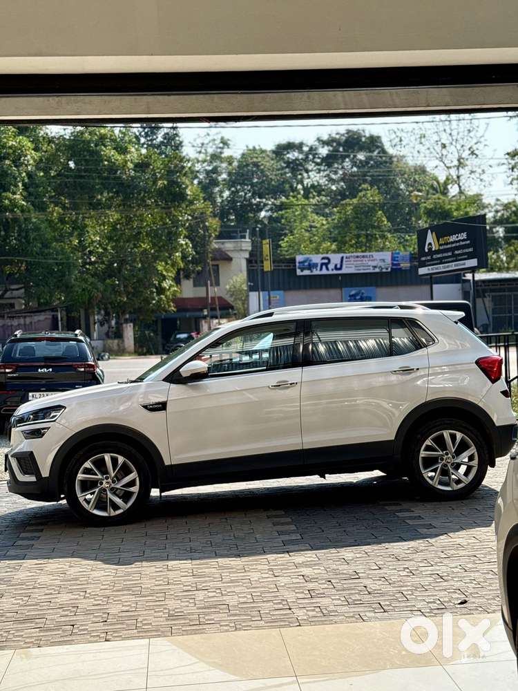 Skoda Kushaq Style 1.0l Tsi Mt, 2024, Petrol