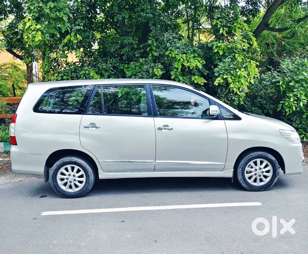 Toyota Innova Diesel 7 Seater 2013/14