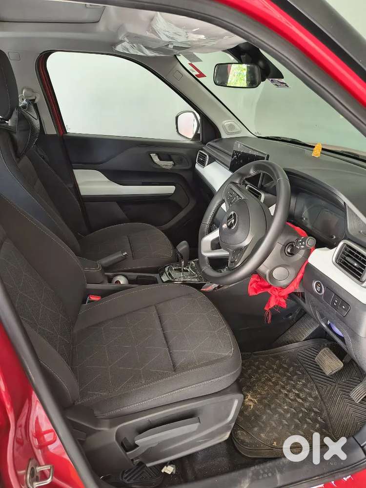 Tata Punch Automatic Top End