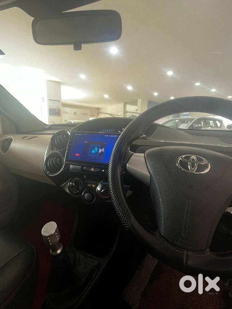 Toyota Etios 1.5 V, 2019, Petrol
