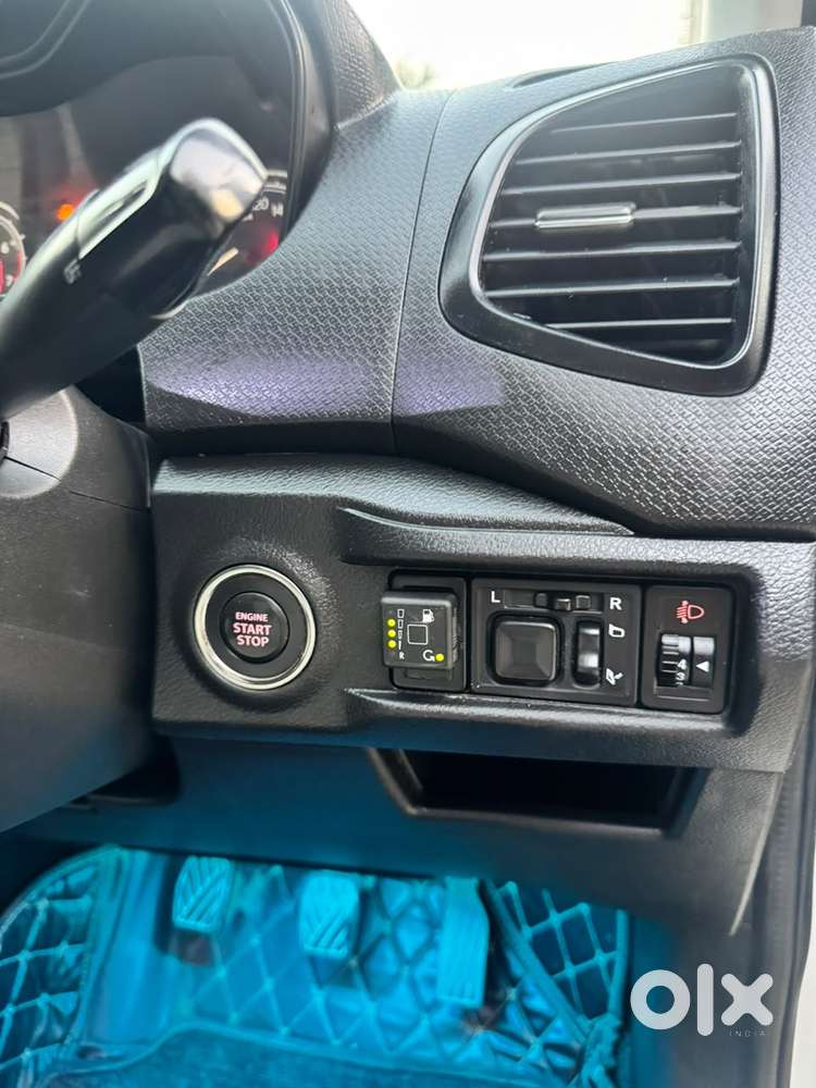 Maruti Suzuki Vitara Brezza 1.5 Vxi, 2020, Cng & Hybrids