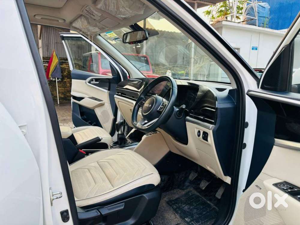 Kia Carens 1.5 Luxury Plus Diesel 6 Str, 2022, Diesel