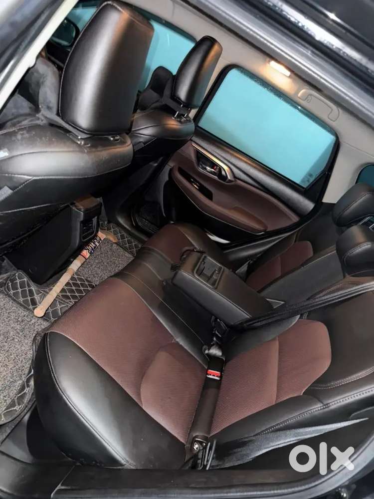 Maruti Suzuki Grand Vitara 2023 Petrol Well Maintained