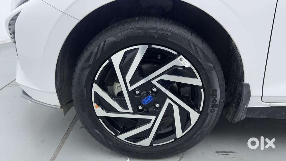 Hyundai New I20 1.2 Asta (o) Ivt, 2024, Petrol