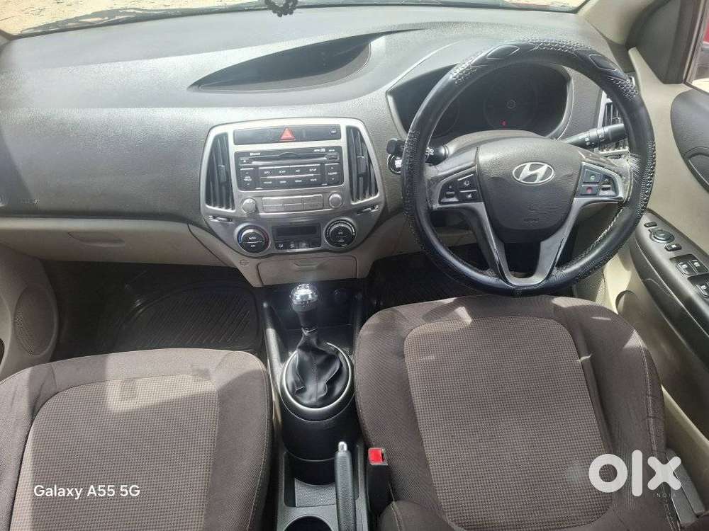Hyundai I20 Asta (o) 1.2 Mt, 2012, Petrol