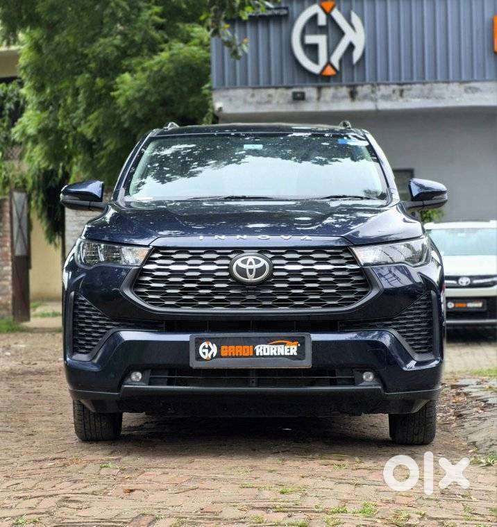 Toyota Innova Hycross 2.0 Gx 7 Str, 2025, Petrol
