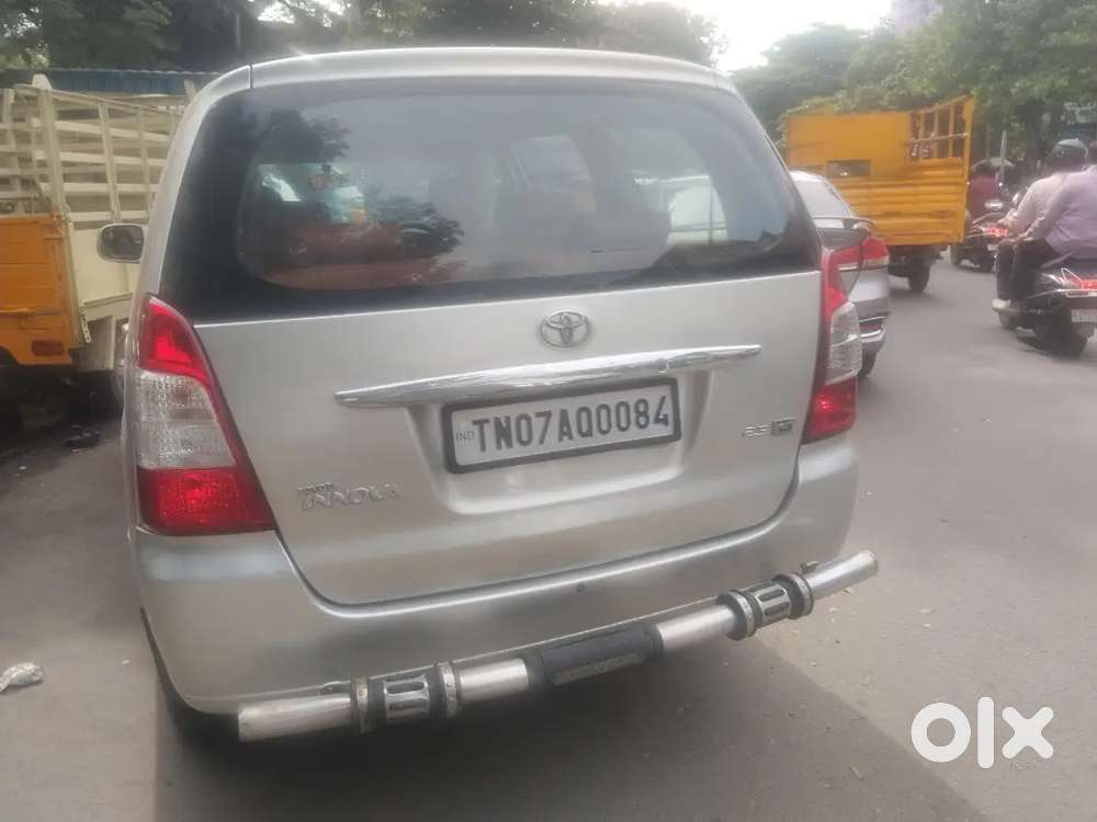Toyota Innova 2007 Diesel 320000 Km Driven