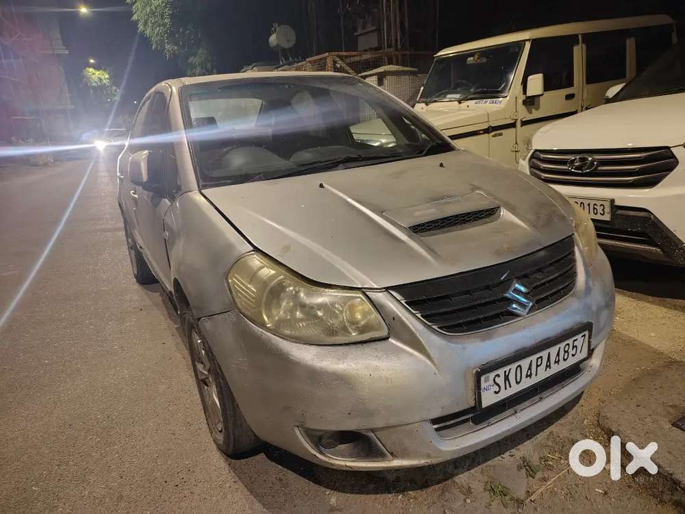 Maruti Suzuki Sx4 Petrol Automatic 2012