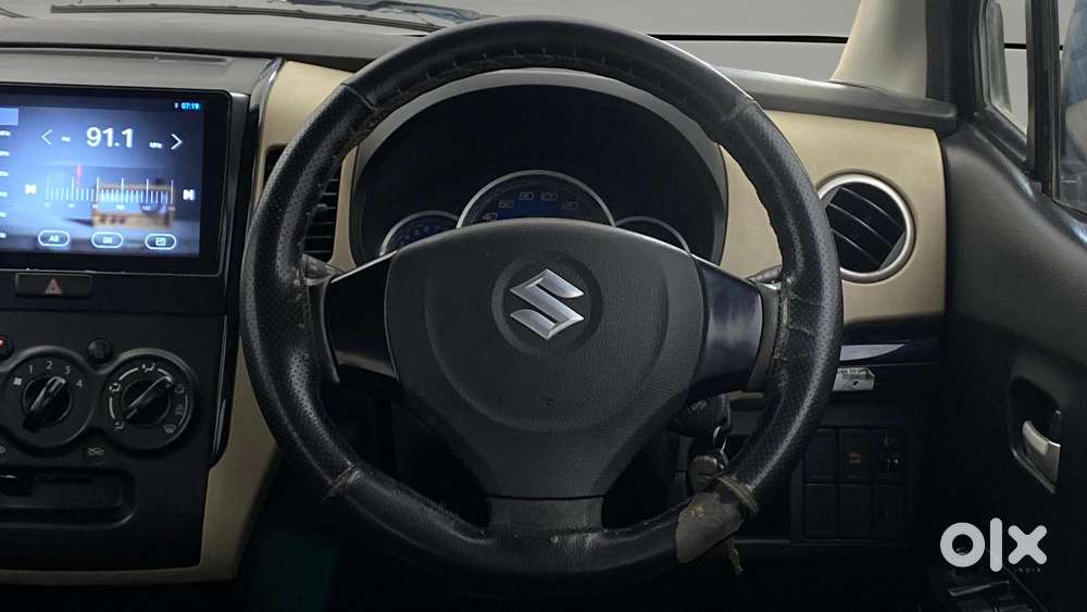 Maruti Suzuki Wagon R Vxi Amt, 2017, Petrol