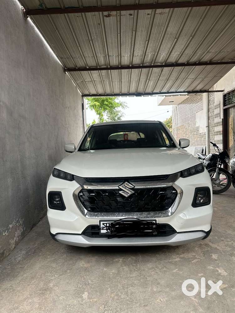 2024 Maruti Suzuki Vitara Petrol Manual