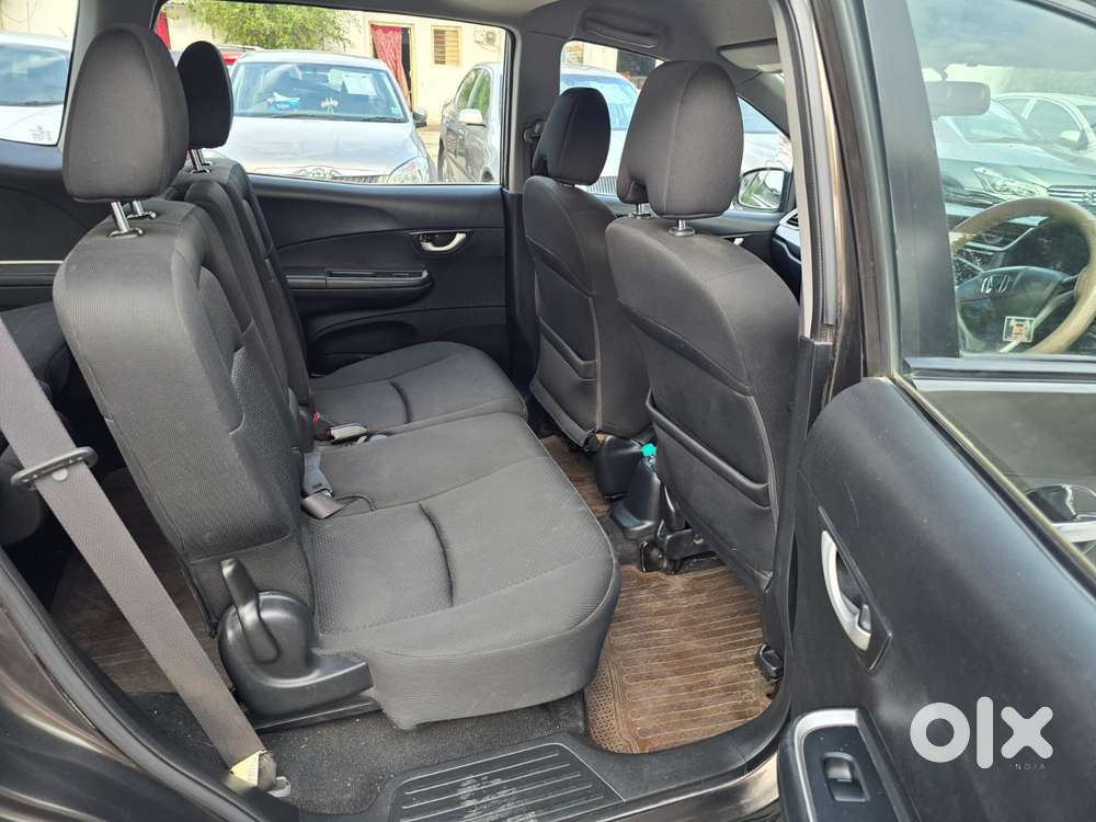 Honda Br-v I-vtec V Cvt, 2017, Petrol