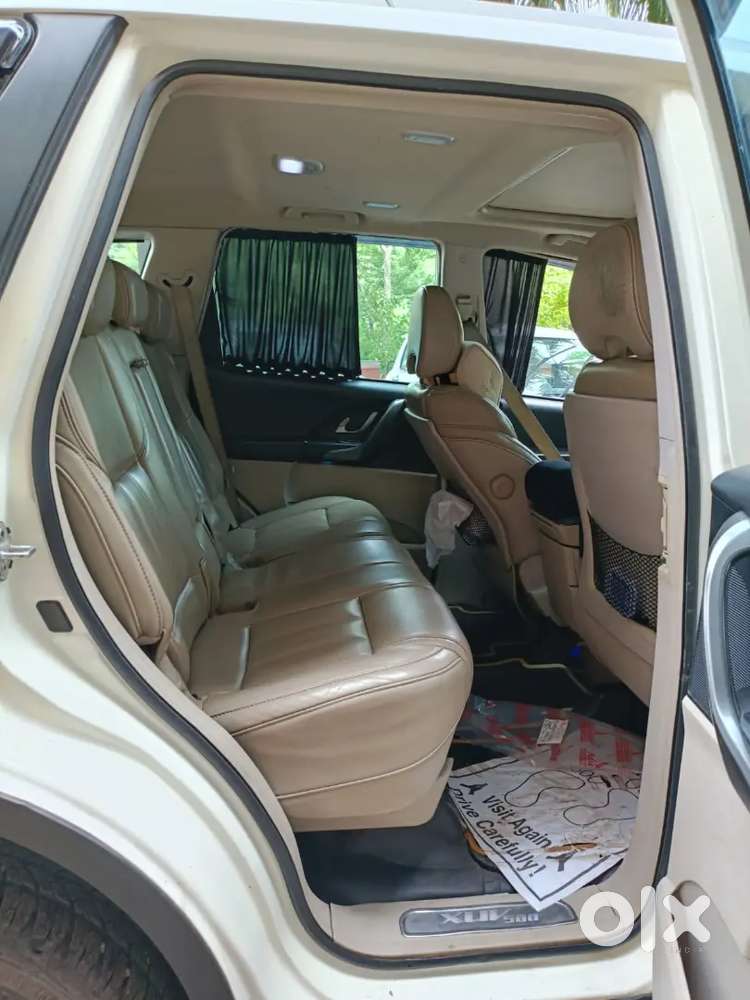 Mahindra Xuv500 W10 2017