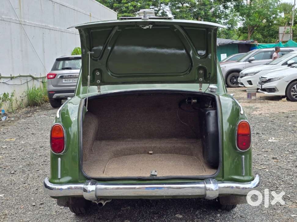 Ambassador Classic Nova Petrol, 1971