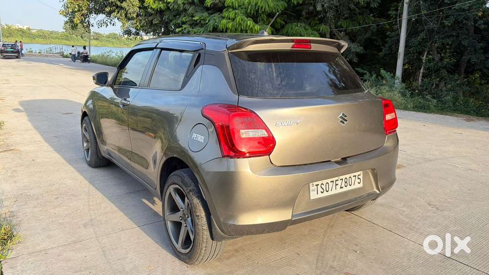 Maruti Suzuki Swift Vxi 1.2 Abs Bs-iv, 2018, Petrol