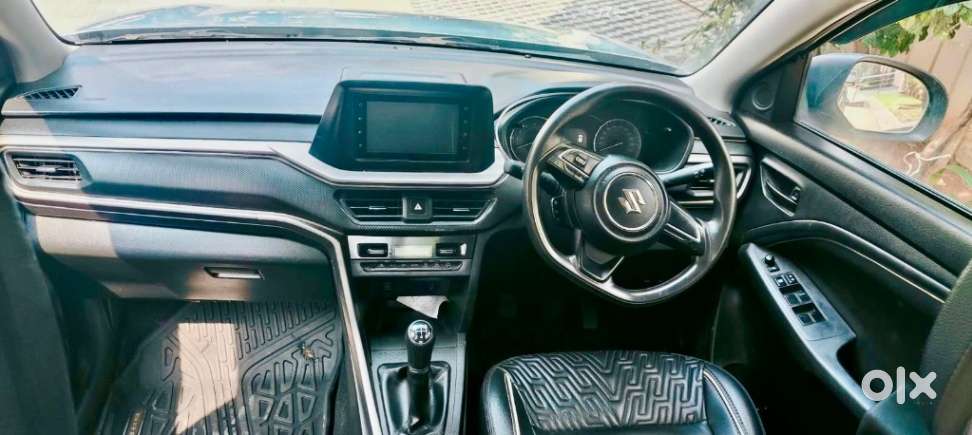 Maruti Suzuki Brezza 1.5 Vxi Smart Hybrid, 2023, Petrol