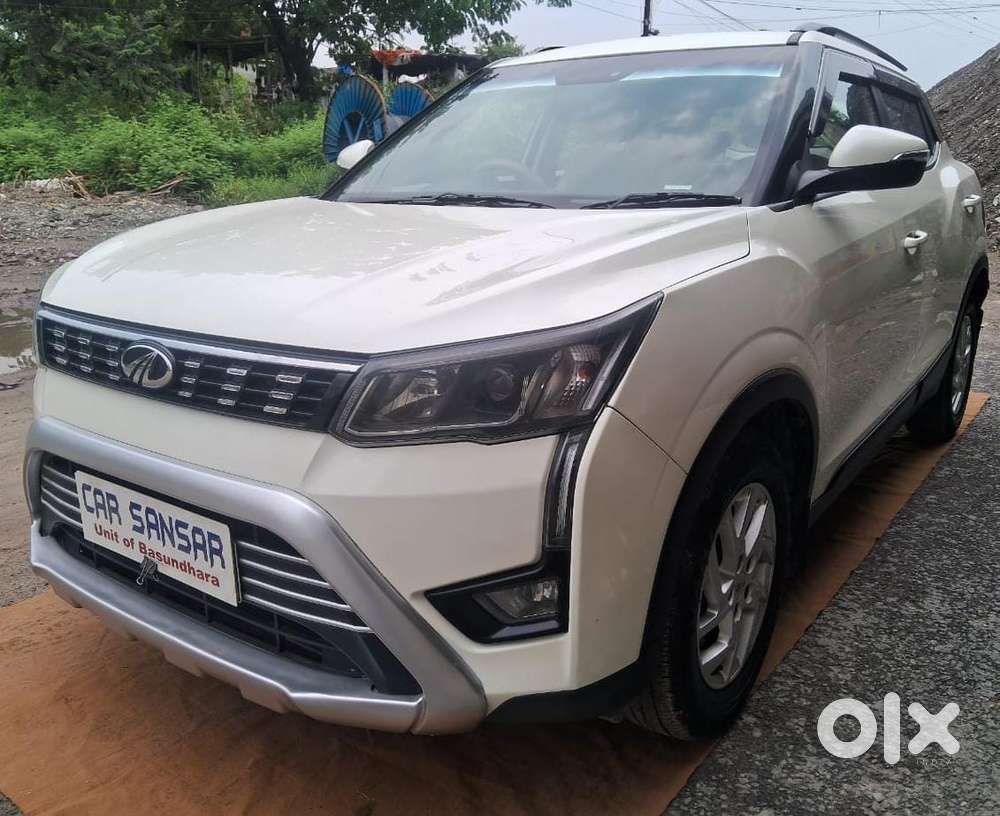 Mahindra Xuv300 W8, 2022, Petrol