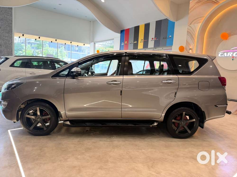 Toyota Innova Crysta 2.8 Z, 2017, Diesel