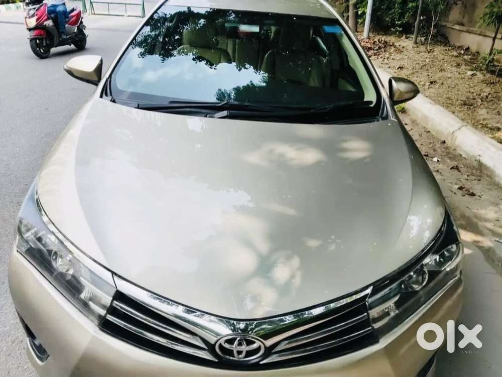 Toyota Corolla Altis G At, 2015, Petrol