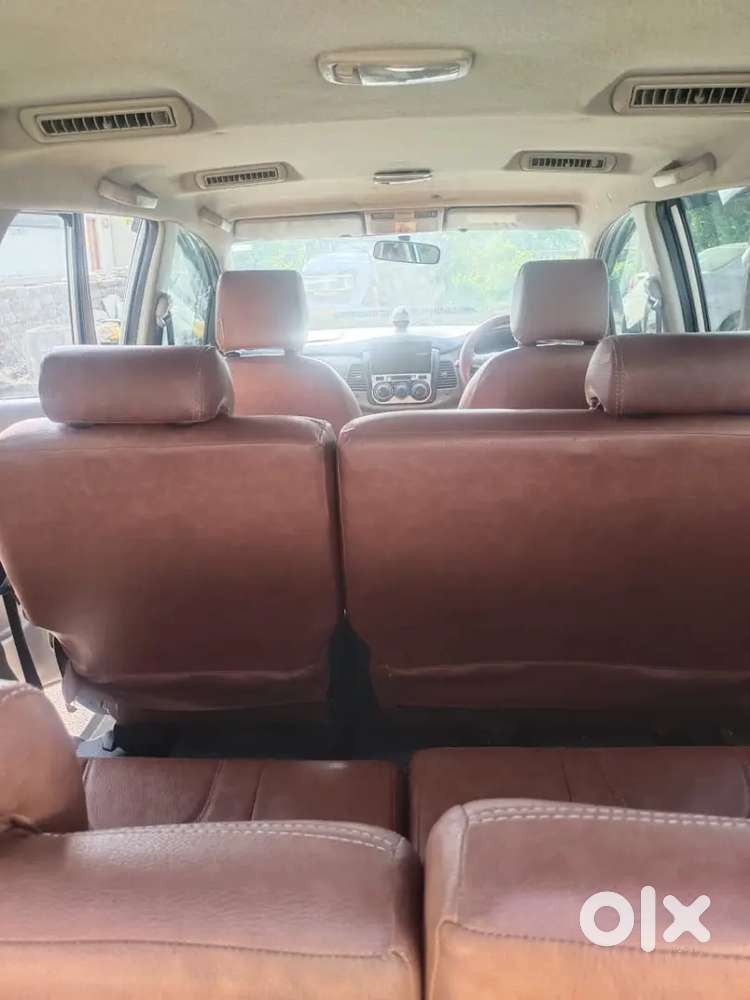 Toyota Innova 2.5 G 2015
