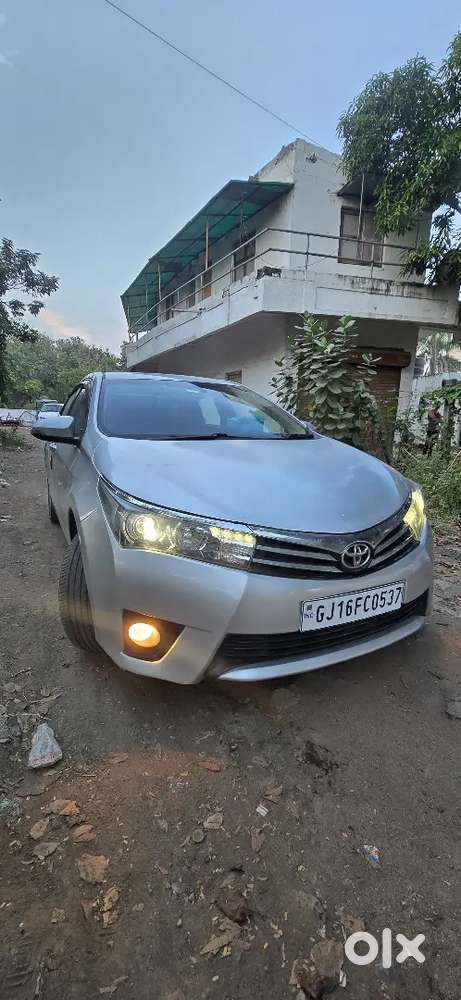 Toyota Corolla Altis Gl 1.8 &ndash; Luxury & Comfort