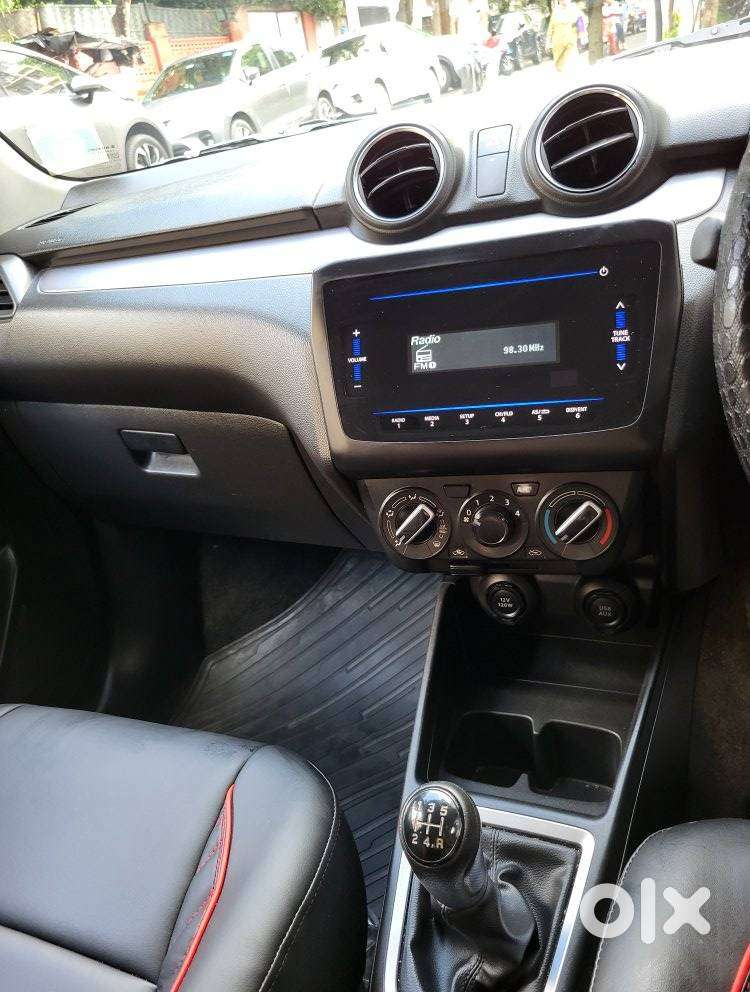 Maruti Suzuki Swift 1.2 Vxi (o), 2022, Petrol
