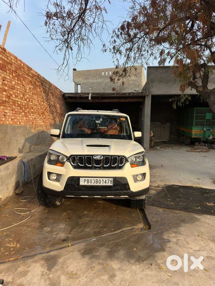 Mahindra Diesel Car 2017